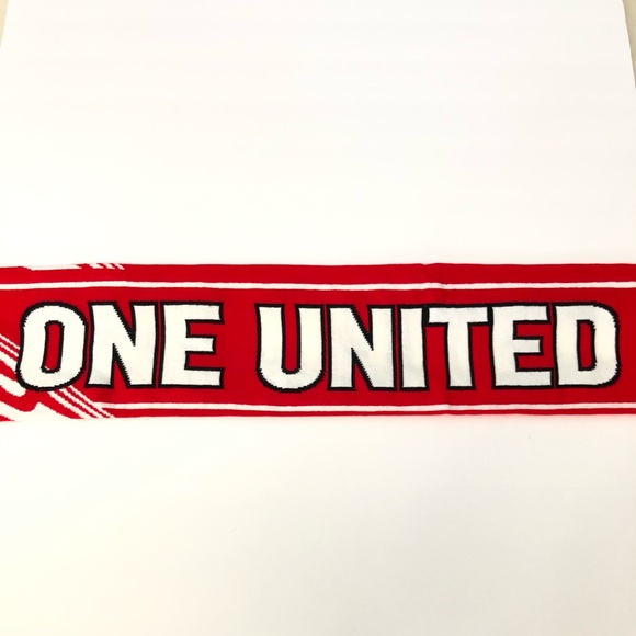 Lot of 2 Manchester United Scarves - Picture 3 of 5